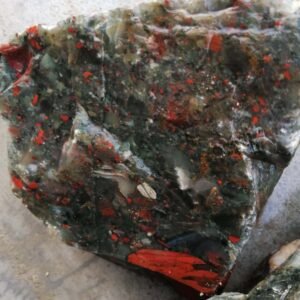 能量水晶正品~天然非洲血石 原矿物大块鸡血色原石3-10厘米雕刻料原石