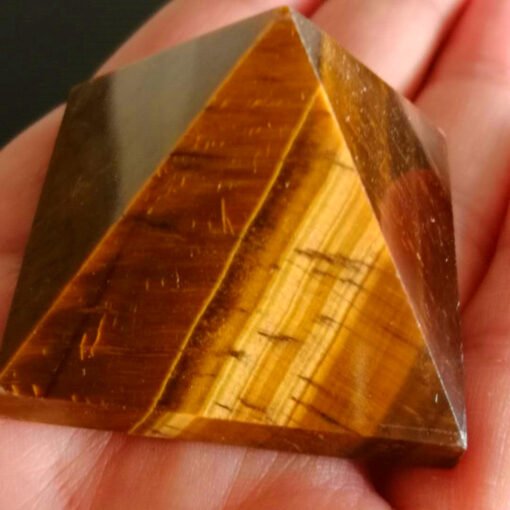 能量晶石收藏~虎眼石金字塔 水晶工艺品家居办公室摆件：圖片 3