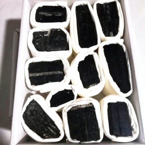 能量晶石收藏~天然黑碧玺矿标 矿物晶体标本 水晶原石矿标盒：圖片 2