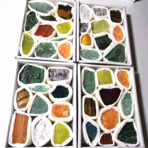 能量水晶正品~天然水晶原石矿标 原矿物晶体 七彩原石矿标盒销售