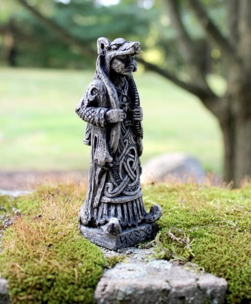 进口 Dryad Design Skadi Figurine-北欧冬季女神-石材饰面 - 图片 4