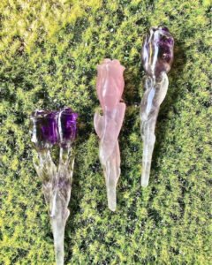 新品天然紫粉晶粉水晶摆件权杖牡丹花玫瑰花紫水晶草莓晶鱼花